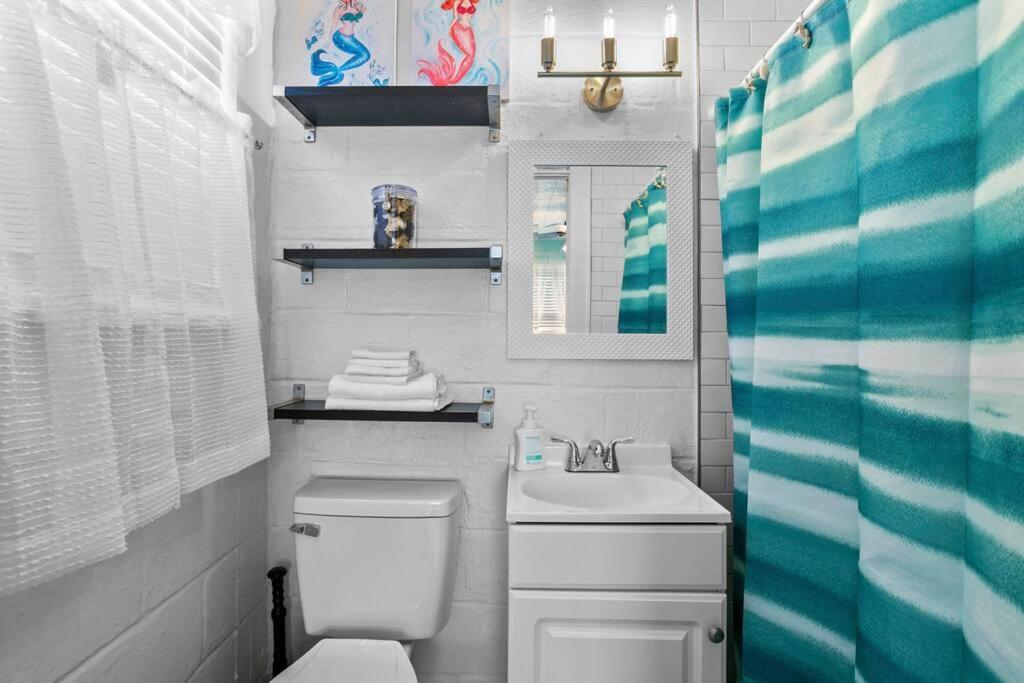 Mermaids Grotto Waterfront 1Br Apt With Bay View Villa Tampa Exteriör bild